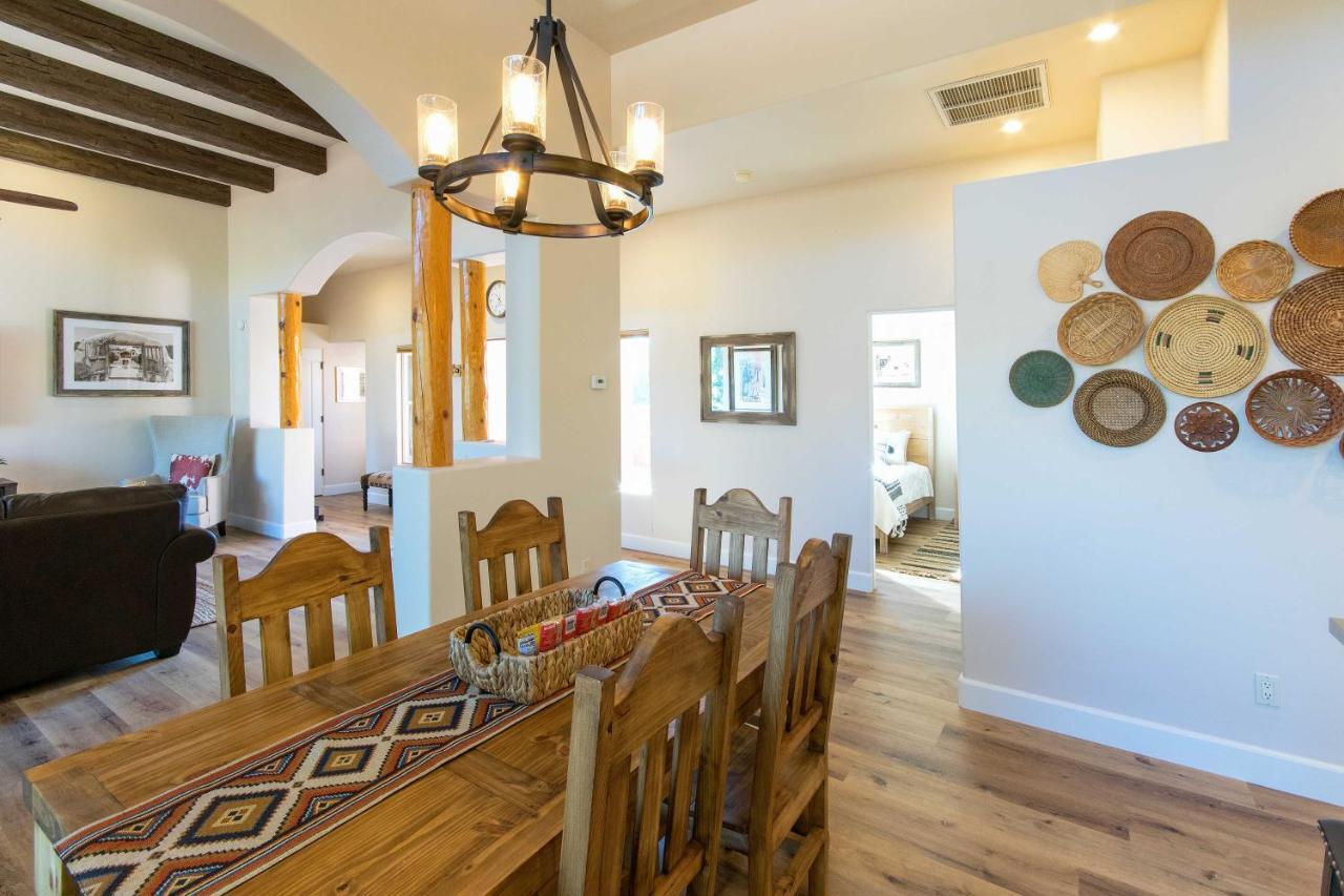 Luxury Sedona Living Remodeled With Red Rock Views! Villa Exterior photo